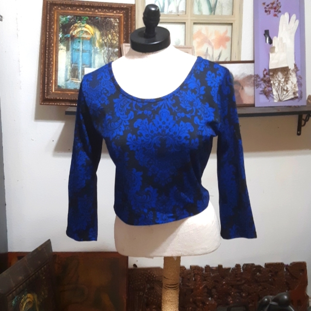Womens Crop top long sleeve blue black floral flower print design sz L MINE